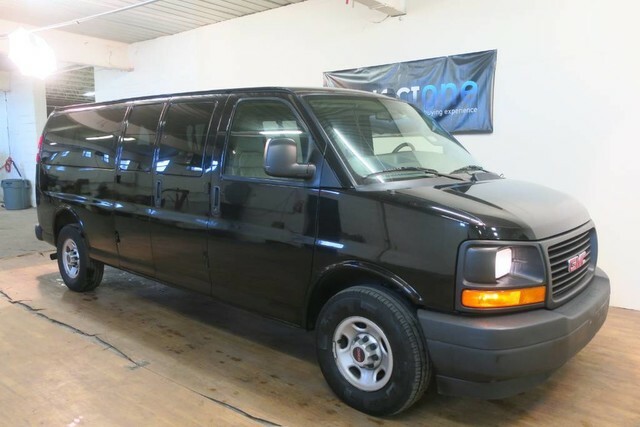 2017 gmc savana passenger van